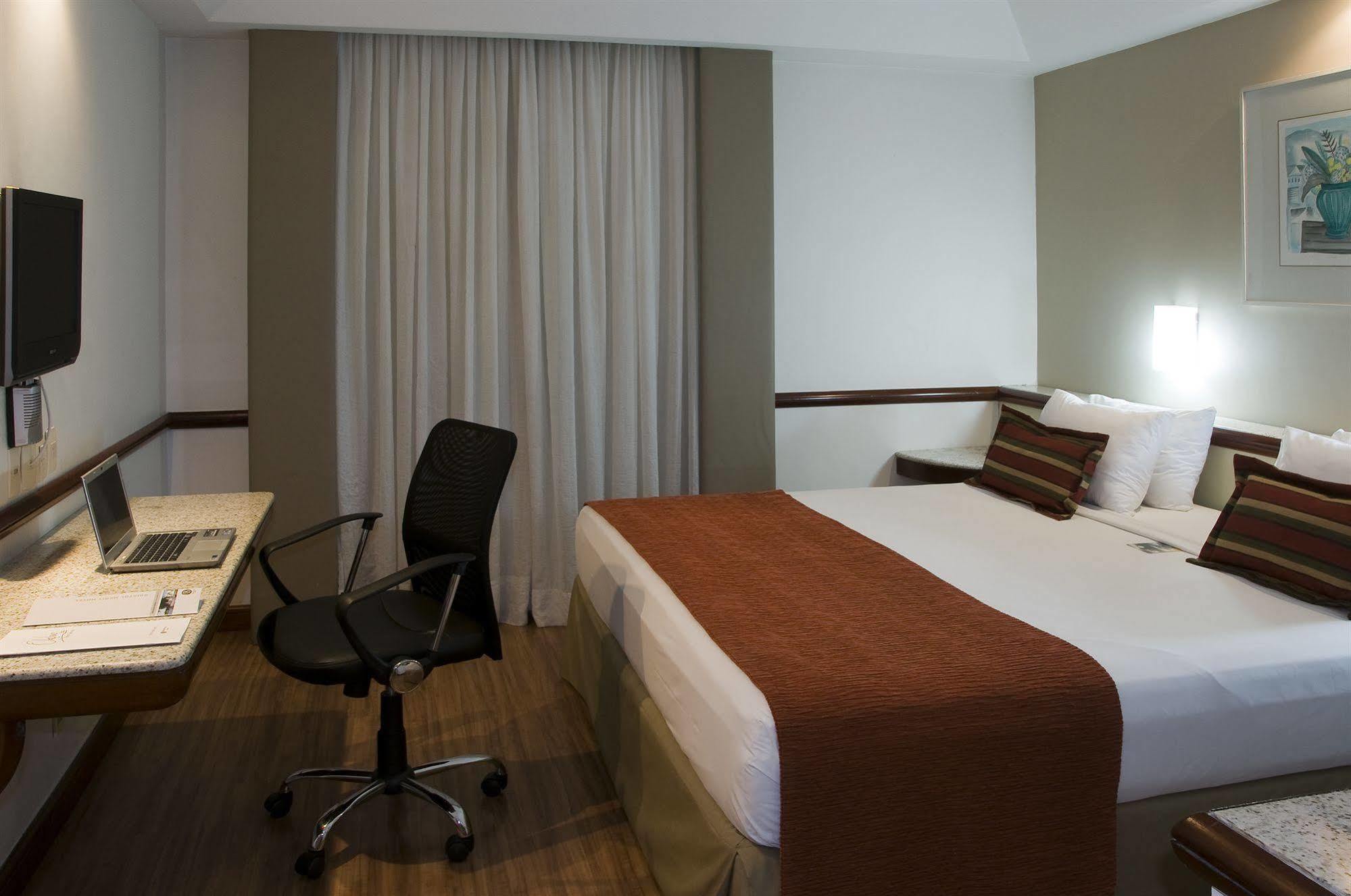 Bristol Merit Hotel Belo Horizonte Exterior photo