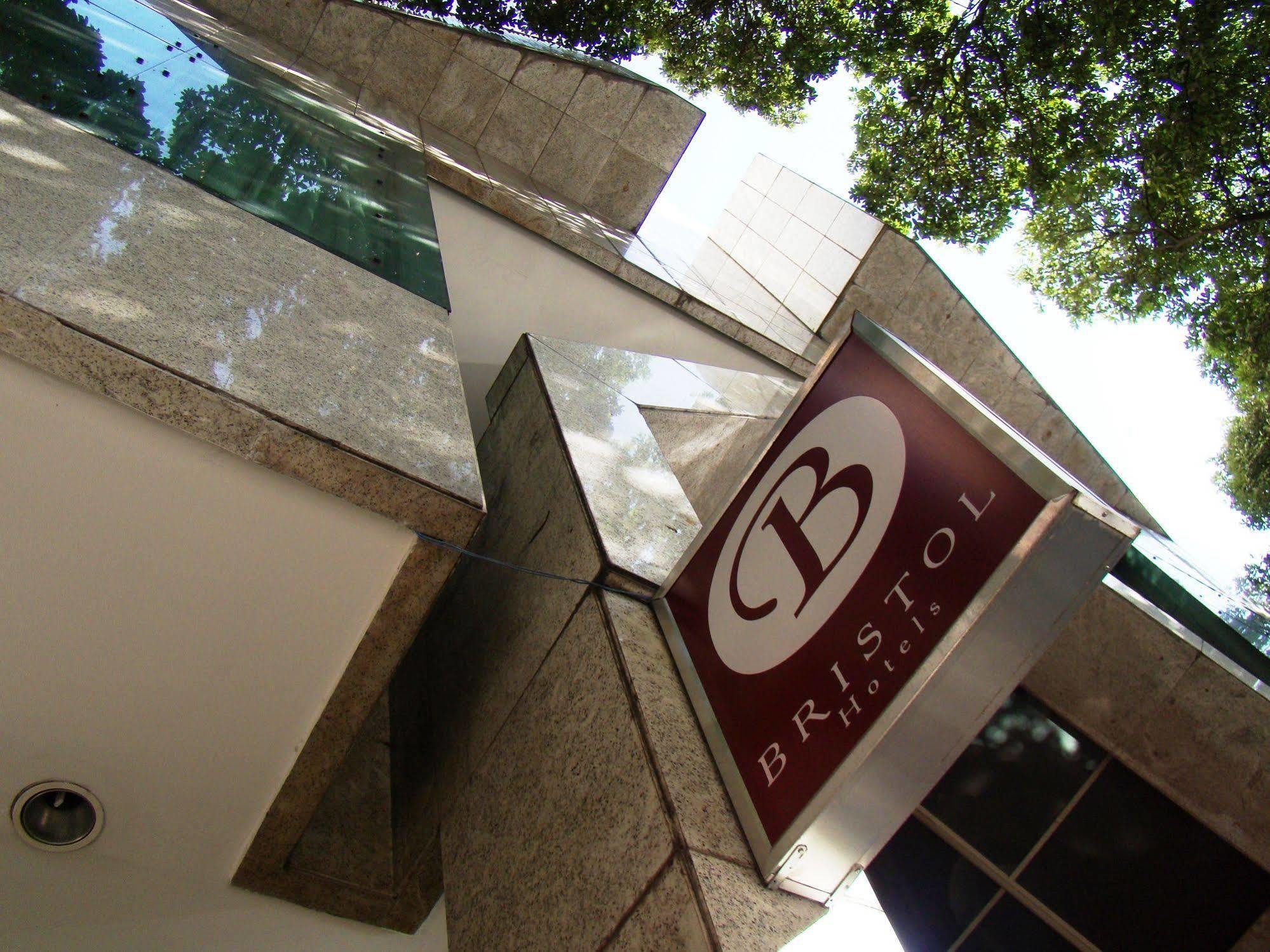 Bristol Merit Hotel Belo Horizonte Exterior photo